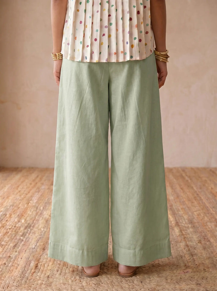 PANT IN PISTA