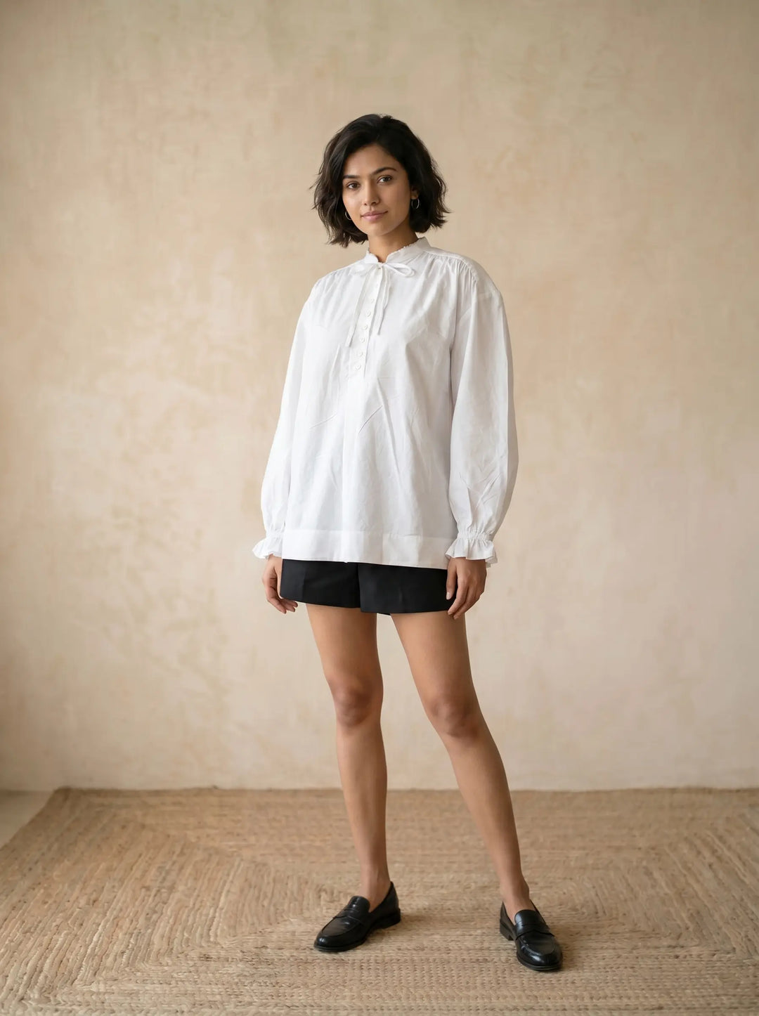 White full sleeve shirt