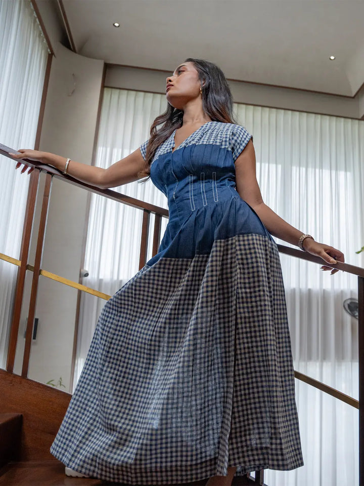 DRESS IN COTTON LINEN BLUE/WHITE CHECK WITH DENIM