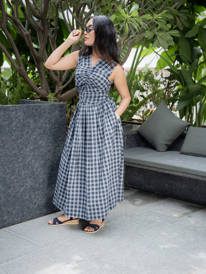 BLACK CHECK DRESS WITH BACK TIE-UP