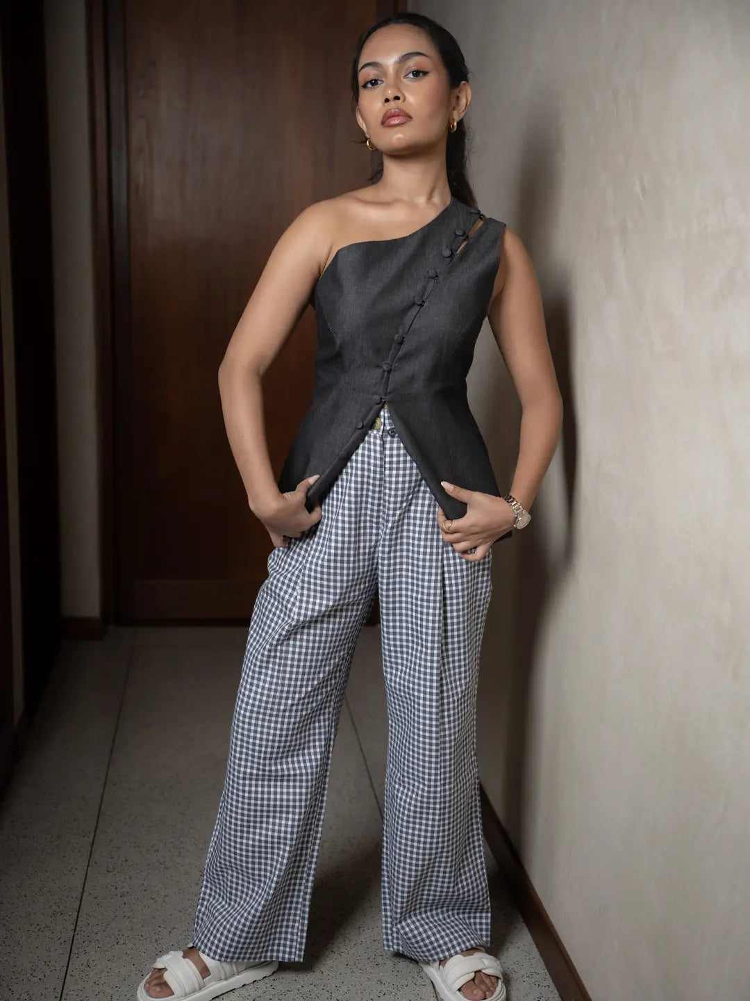 GREY/WHITE CHECK PANT