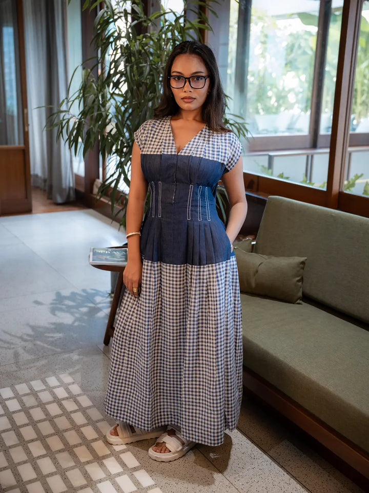 DRESS IN COTTON LINEN BLUE/WHITE CHECK WITH DENIM