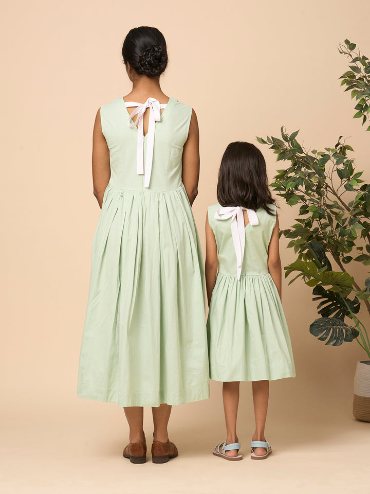 Tie-up Back With Stitch Details (Adults)