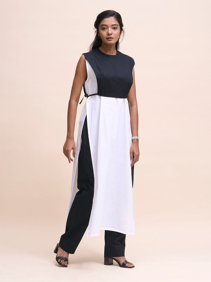 Bib Cord Set- Black and White