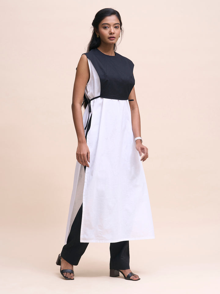 Bib Cord Set- Black and White
